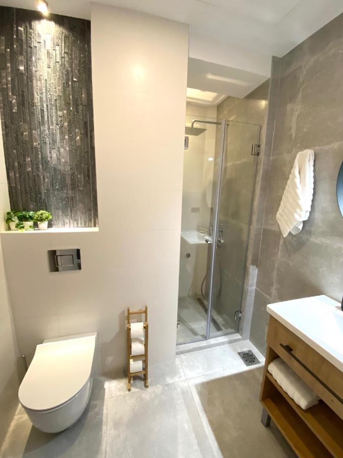 Moni Downtown Luxury Apartments Belgrado Exterior foto