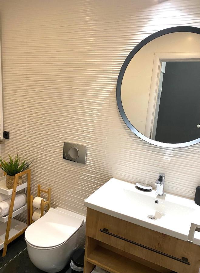 Moni Downtown Luxury Apartments Belgrado Exterior foto